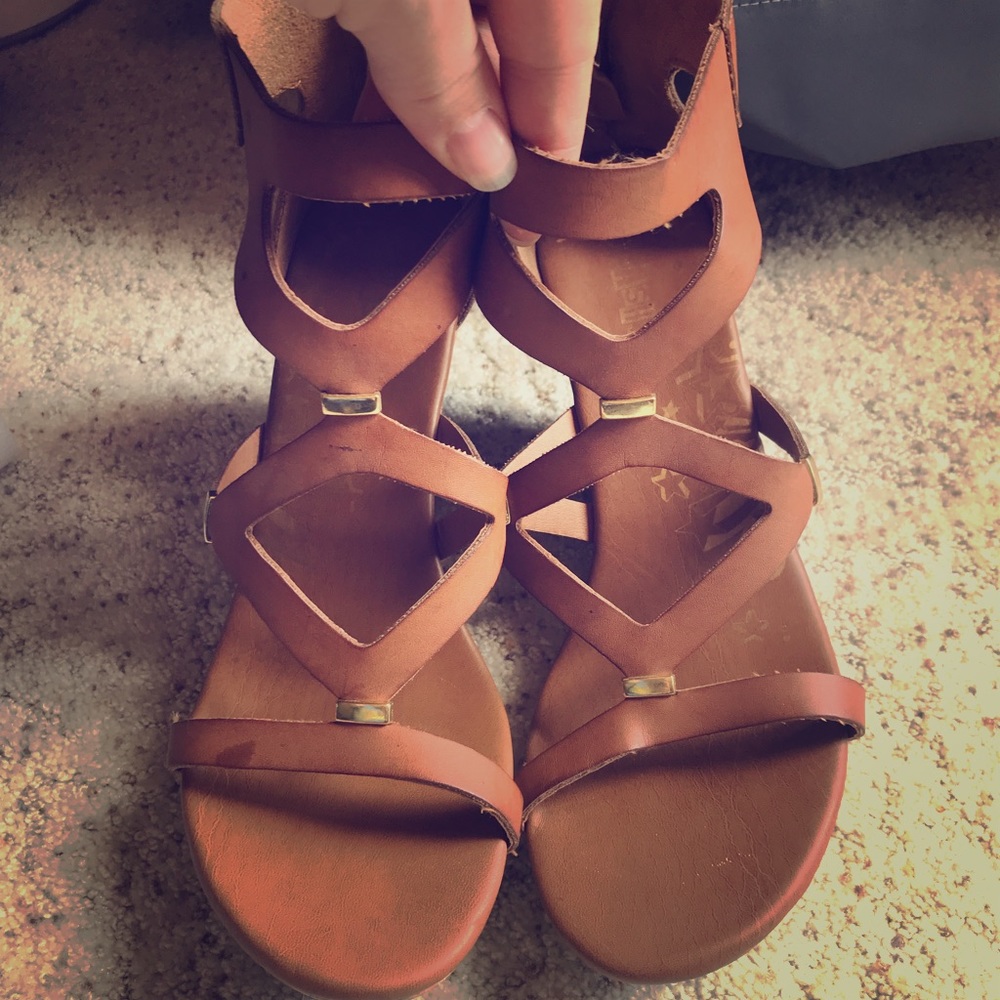 Brash wedge heels